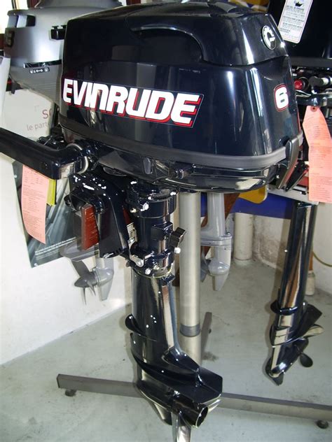 Moteur Evinrude Cv Temps Court Moteur Bateau Hors Bord Neuf La