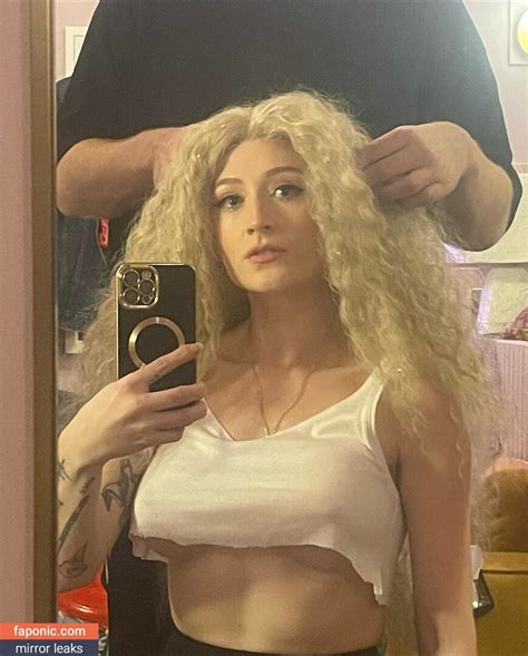 Janet Devlin Aka JanetJealousy Nude Leaks Photo 72 Faponic