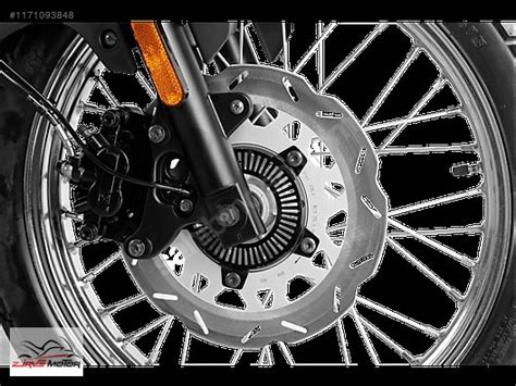 Sym Nh T E Model Naked Roadster Motor Motosiklet Ma Azas Ndan S F R Tl