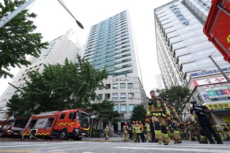 목동 아파트 화재 12시간만 완진소방관 17명 부상 매일경제