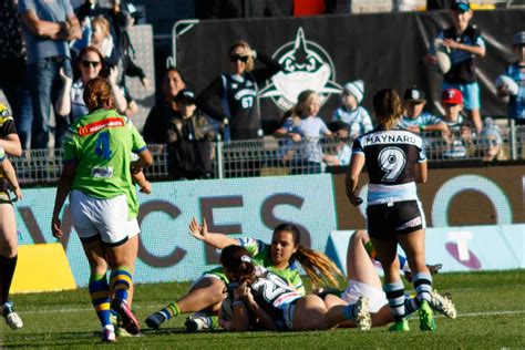 rugby wedgie scrolller