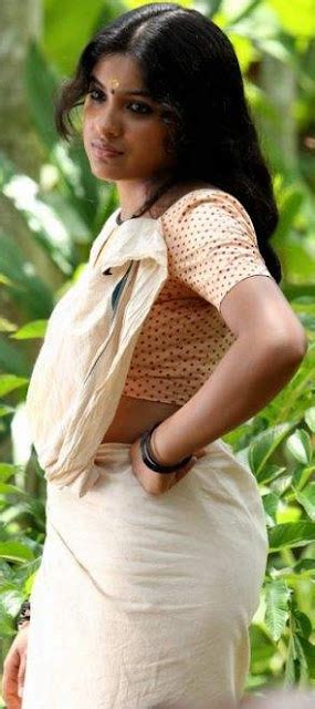 Photo Galleri Archana Kavi Hot Pictures