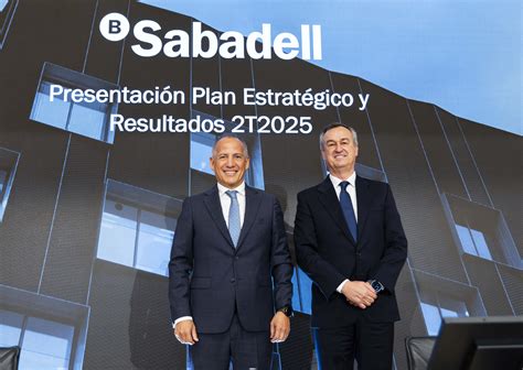 Plan estratégico 2025-2027 - Banc Sabadell - Comunicación