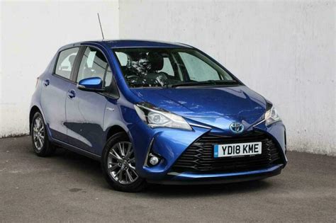 Toyota Yaris Hybrid Icon Dr Cvt Petrol Electric Blue Cvt In