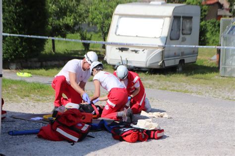 Mesec prve pomoči Prva pomoč povsod in za vsakogar Vaš kanal