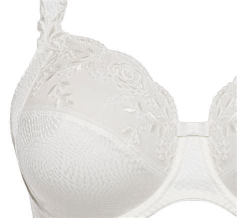 Bh Mit B Gel Ella In Cru Von Ulla Lingerie F Minine