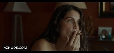 UNA STORIA NERA NUDE SCENES AZNude