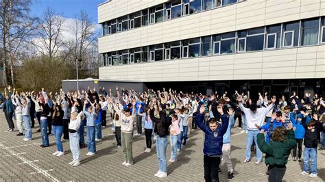 Leibniz Gymnasium Rottweil Schüler setzen klares Zeichen gegen