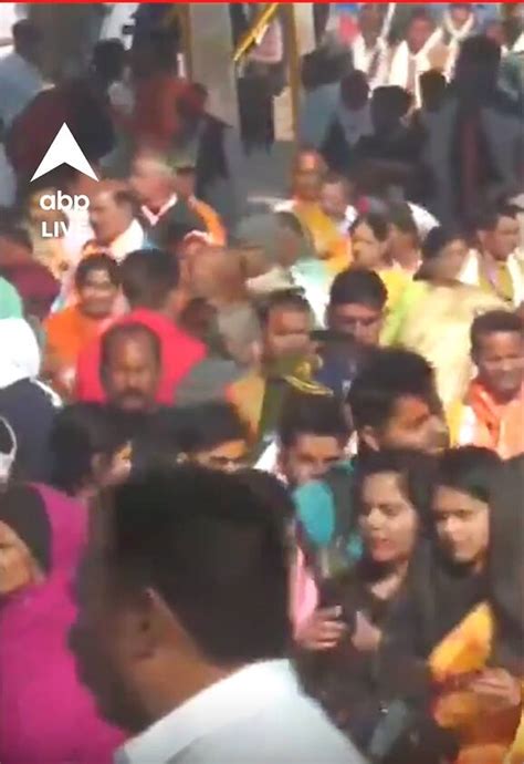 राम जन्मभूमि मंदिर में दर्शन के लिए भक्तों की भीड़ उमड़ी Shorts Crowd Of Devotees Gathered