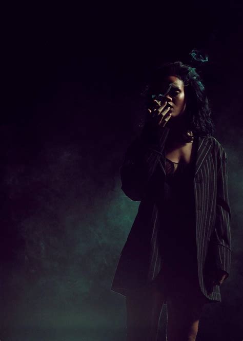 Rihanna Nude Nipple Slip BTS Photoshoot Set Leaked Influencers GoneWild