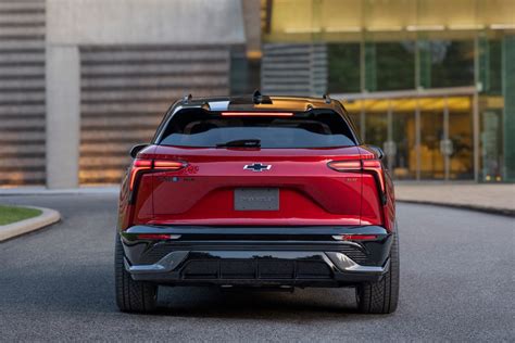 Chevrolet Blazer EV 2024 diseño exterior moderno y agresivo Autos