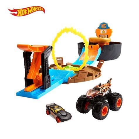 Promo Hot Wheels Monster Trucks Stunt Tire Play Set Mainan Trek Mobil Diskon Di Seller