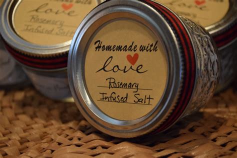 Rosemary Infused Salt Easy Homemade Salt Blend To Enjoy Or Share As A