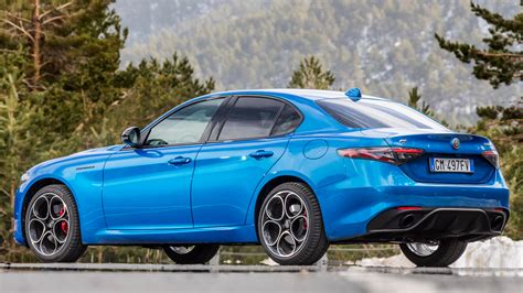 Alfa Romeo Giulia Competizione Hintergrundbilder Und Wallpaper