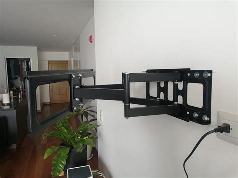 Ripley RACK PARA TV MOVIBLE DE 32 70 BRAZO REFORZADO