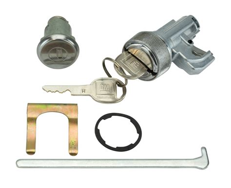 70 74 Olds Glove Trunk Lock Set Late PY150C Max Performance