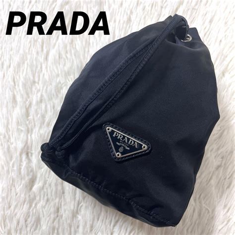 極美品 Prada プラダ 巾着ポーチ 三角ロゴ ブラック テスートナイロン By メルカリ