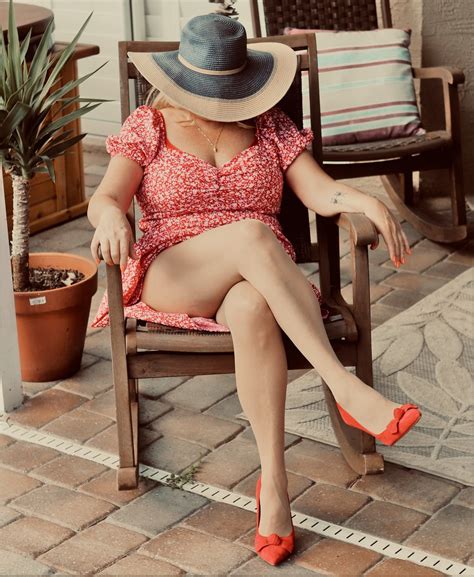 Spring Milf With Nude Pantyhose Miracle Flyer Flickr