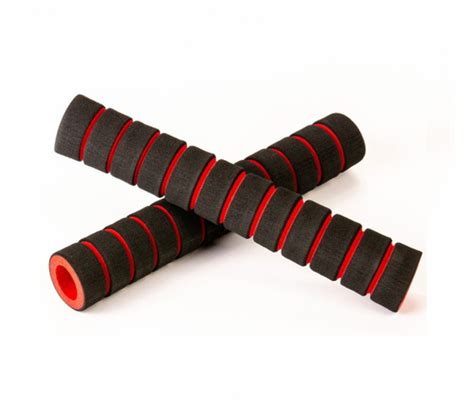 Неопреновые ручки для турника красные 2 шт - купить с доставкой по ...