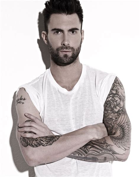 Revista People Elege Adam Levine O Homem Mais Sexy Do Mundo Tô Chiclete