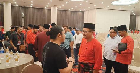 Pemilihan UMNO Bahagian Johor Bahru Digantung Berita Harian