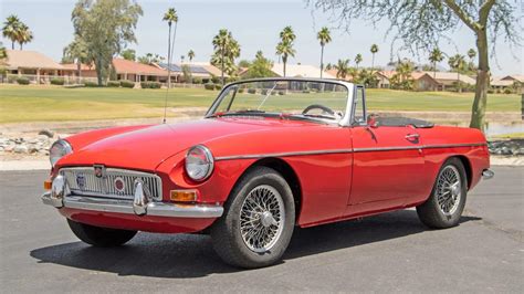 10 Gorgeous Vintage Convertibles That Are Still Cheap