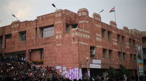 Jnu Violence Delhi Polices Crime Branch At Jawaharlal Nehru