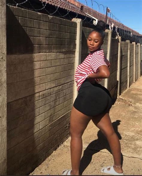 Pics South African Girls On Social Media Battle Nigerians For The Biggest Booty The Ugandan Wire