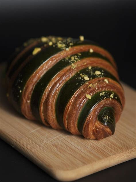 Pistachio Croissant La Baker