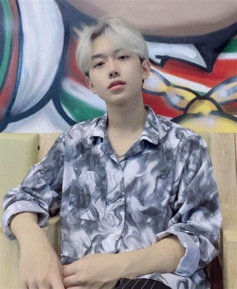 Ngô Quyền Linh là ai Tiểu sử hot boy k nổi đình đám MXH