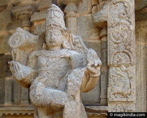 Hampi, the city of the Vijayanagara kings - MAGIK INDIA