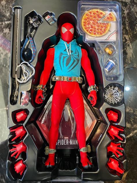 Hot Toys Spiderman Scarlet Spider On Carousell