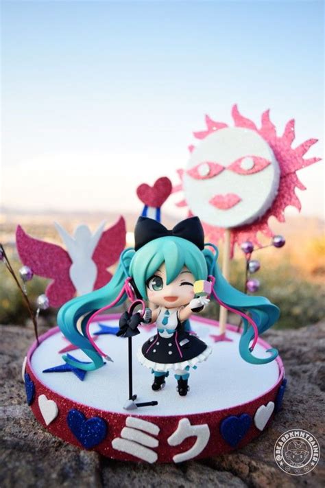 Adorable Hatsune Miku Nendoroid Figure