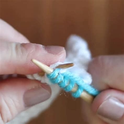Knit Front and Back Increase Stitch KFB (Knitting Technique) – Studio Knit