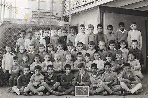 Photo De Classe A N Taya De Ecole Saint Joseph De Tivoli