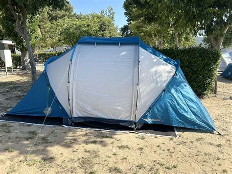 Tenda De Campismo Quechua Arpenaz F B Pessoas Quartos