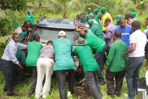 Ziara Ya Katibu Mkuu Wa Ccm Kinana Ilivyokutana Na Changamoto Ya