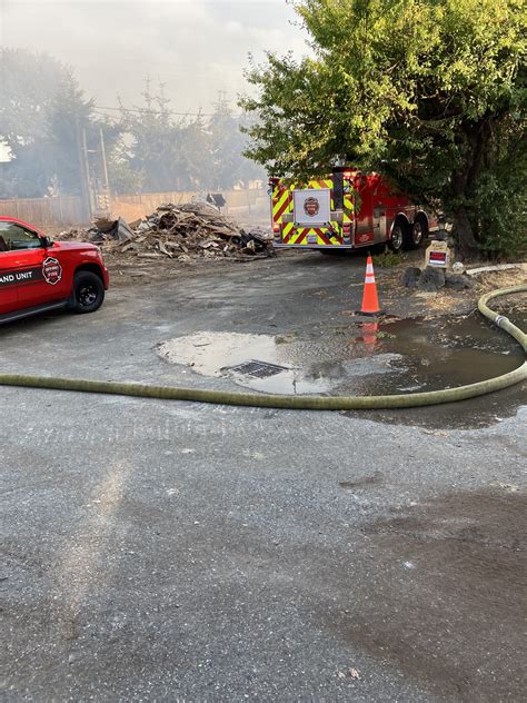 Lynnwood Police on Twitter: "Fire at Seattle Heights Mobile Home Park ...