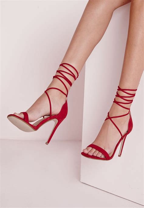 20 Tacones rojos para looks increíbles y estilosos