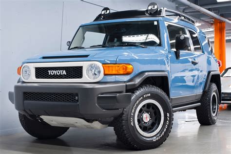 35k Kilometer 2014 Toyota FJ Cruiser Trail Teams Special Edition For