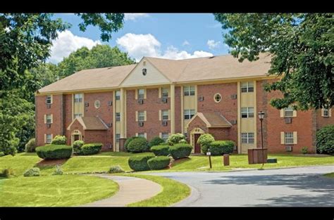 Wexford Village - 54 Reviews | Worcester, MA Apartments for Rent ...