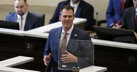 Gov. Kevin Stitt unveils nearly standstill budget