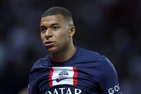 PSG Kylian Mbappé Fait une Déclaration Sans Précédent Concernant son