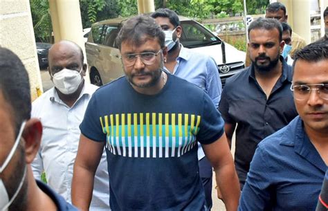 Kannada Actor Darshan Thoogudeepa Picked Up In Murder Case