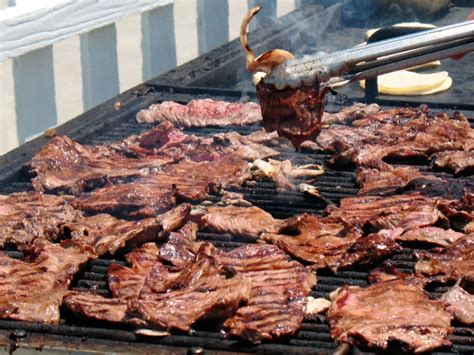 Cómo marinar carne de res para que no quede seca y con un buen sabor