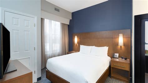 Charleston Airport Hotels with Shuttle | Residence Inn Charleston