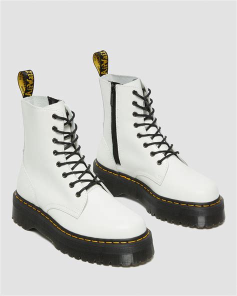 White Platform Chelsea Boots Doc Martens : Dr. Martens (мартинсы ) 2976 PLATFORM CHELSEA BOOTS ...