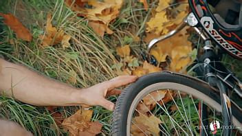 Nude Gay Bear Cyclist And Masterbating Under The Autumn Tree XNXX