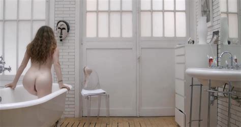 Nude Video Celebs Cosima Bevernaege Nude Pele Mele