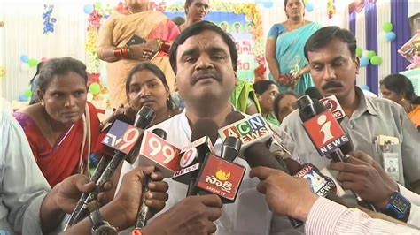 Ap Deputy Cm Amzath Basha In Meeting With Dwakra Women Groups At Ysr